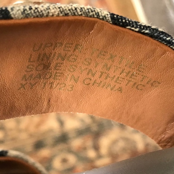 KURT GEIGER LONDON ORSON CRYSTAL SLIDE SANDAL - Picture 11 of 14